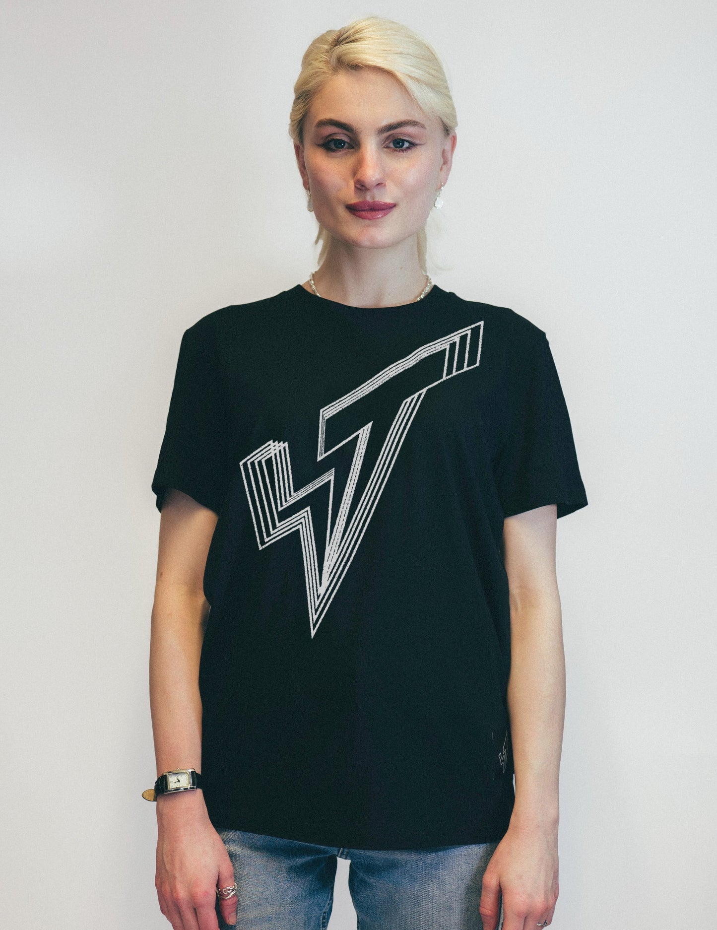 Silver ST Lined Logo Tee in Black (Free)