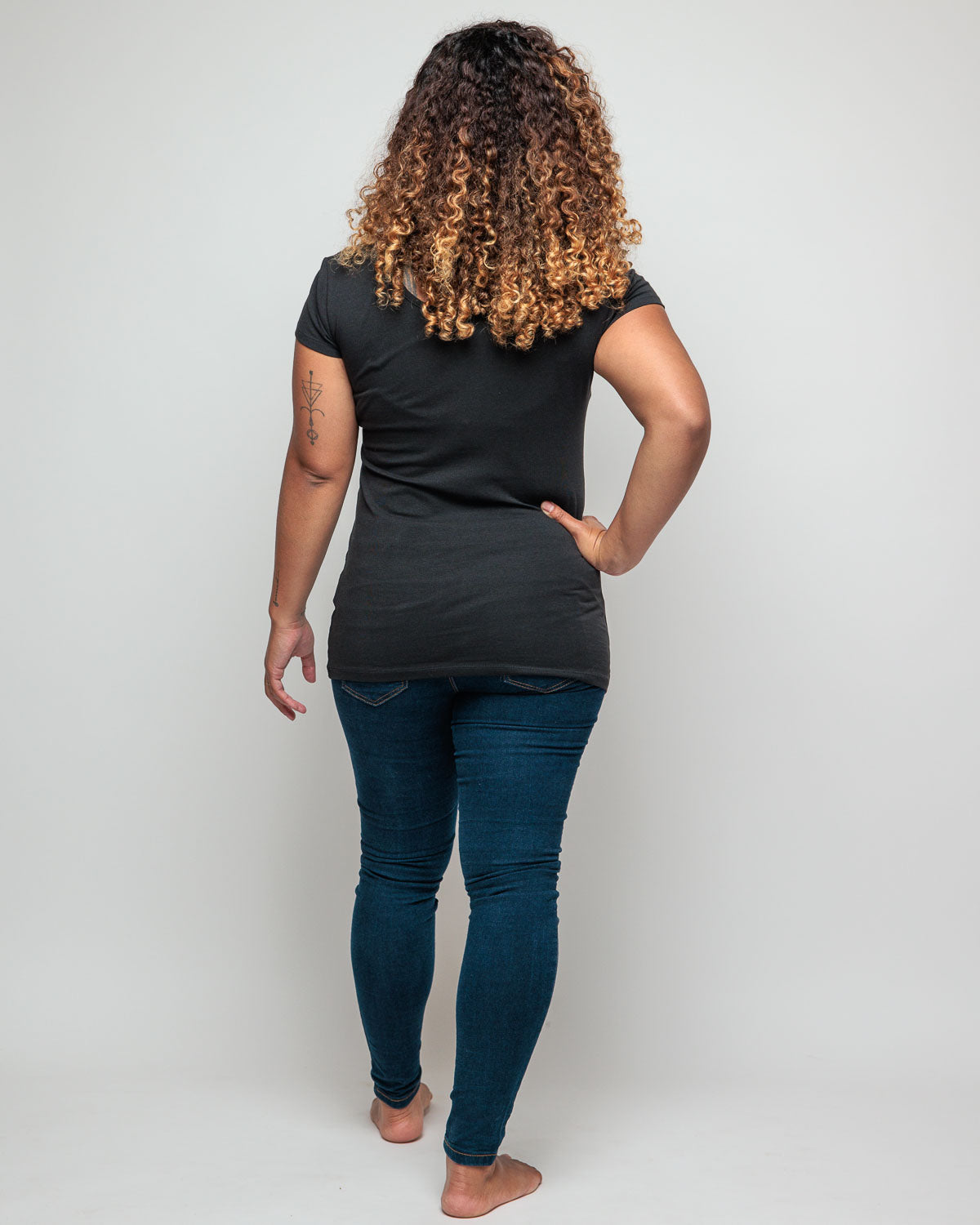 Nursing short sleeve t-shirt in Black