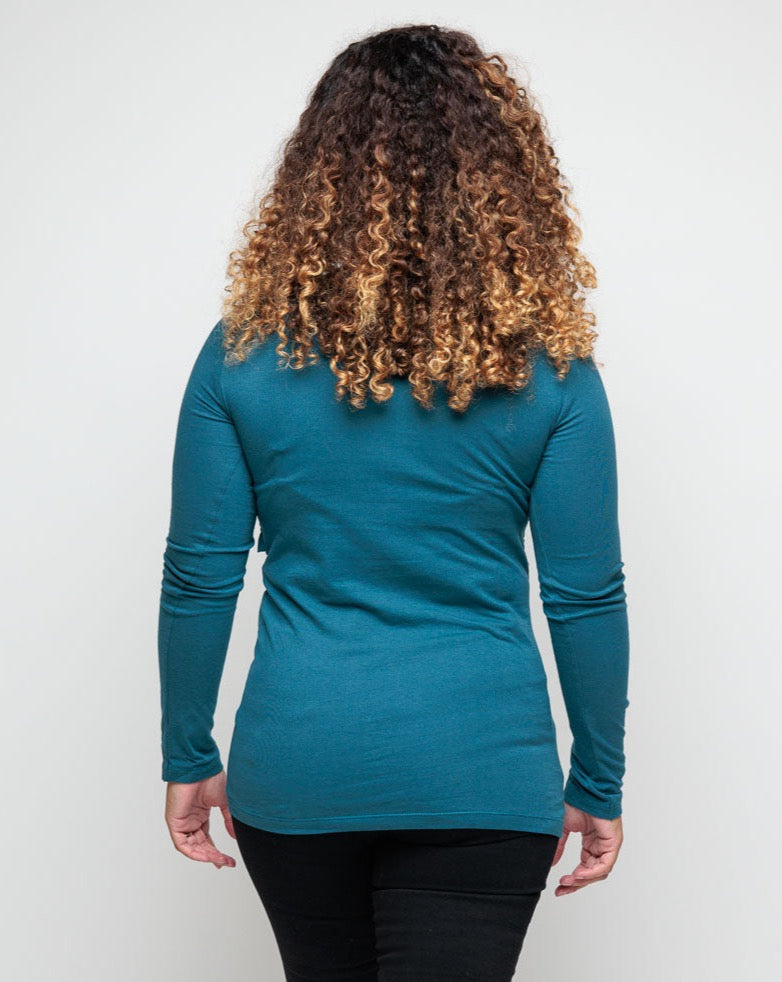 Nursing long sleeve t-shirt in Teal