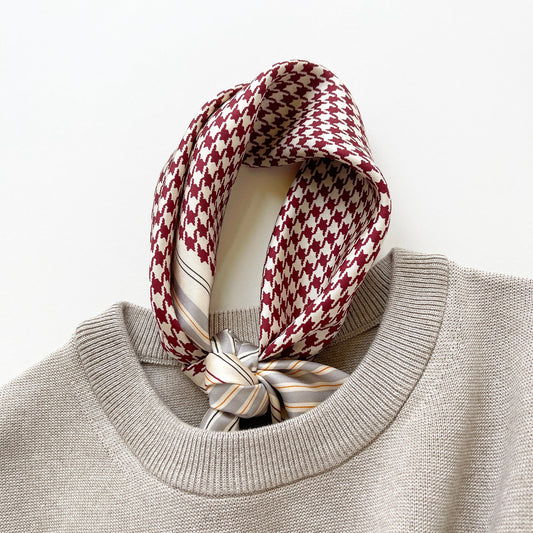 Classic Houndstooth Silk Square Scarf - 65cm Hand-rolled Bandana Scarf