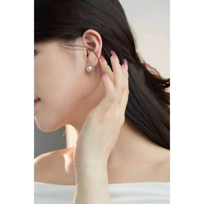 Fresh Water Pearl Sparkling Leaves Earrings ERLE023