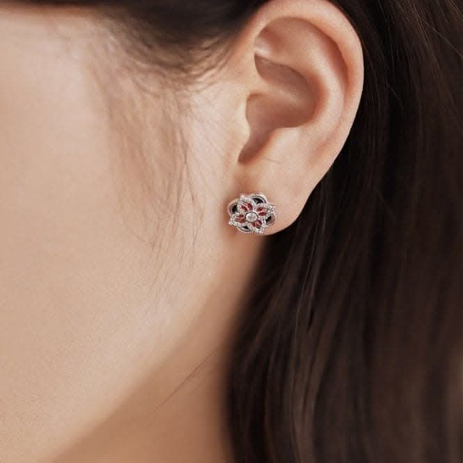 Sterling Silver Rhodium Plated Sparkling Zirconia Lucky 4 Leaf Earrings ERLE076