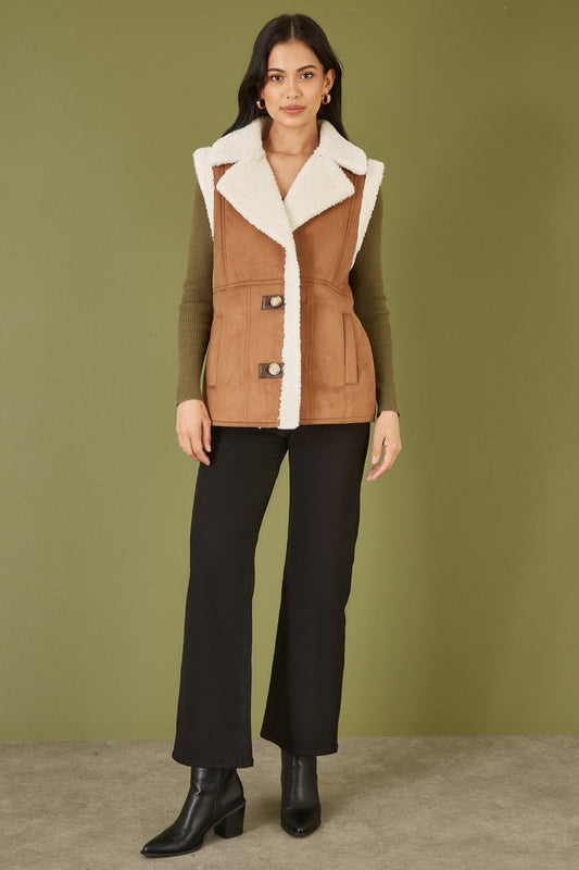 Yumi Brown Sherpa Style Button Up Gilet