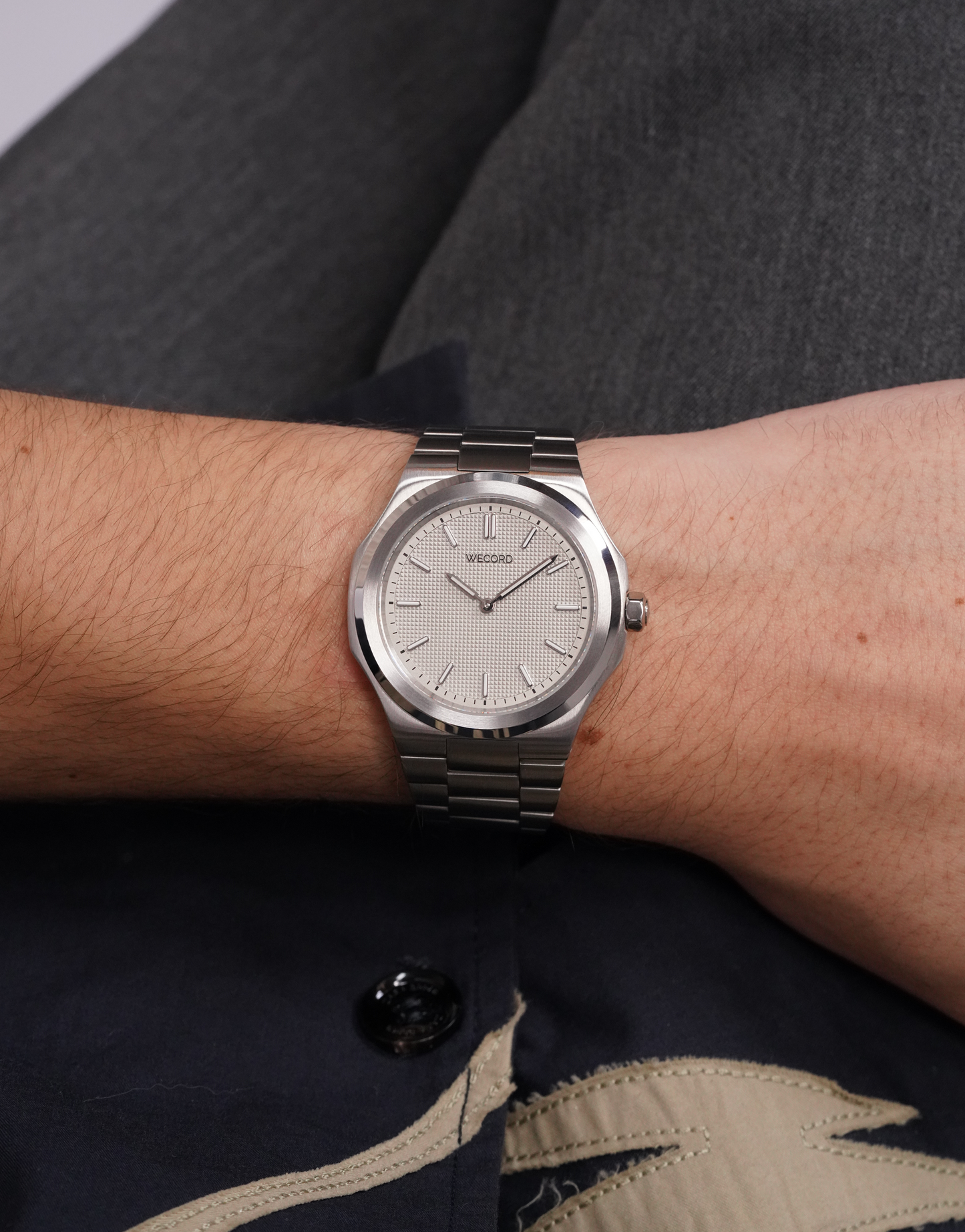 Oliver Watch - Large Model