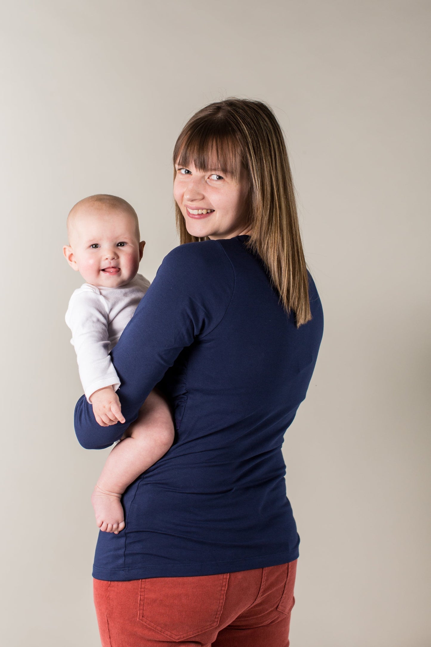 Nursing long sleeve t-shirt in Navy