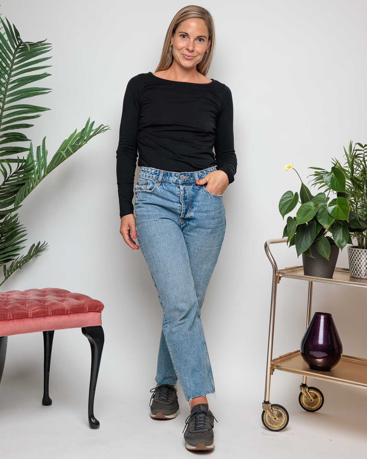 WOMEN'S LONG SLEEVE TOP IN BLACK
