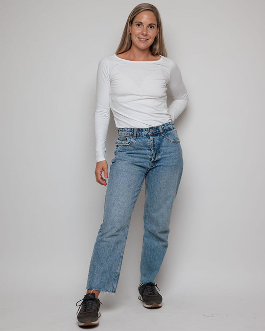 WOMEN'S LONG SLEEVE TOP IN WHITE