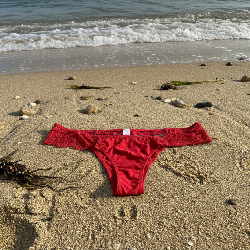 Morning Glory Women's Brazilian Knickers In Red