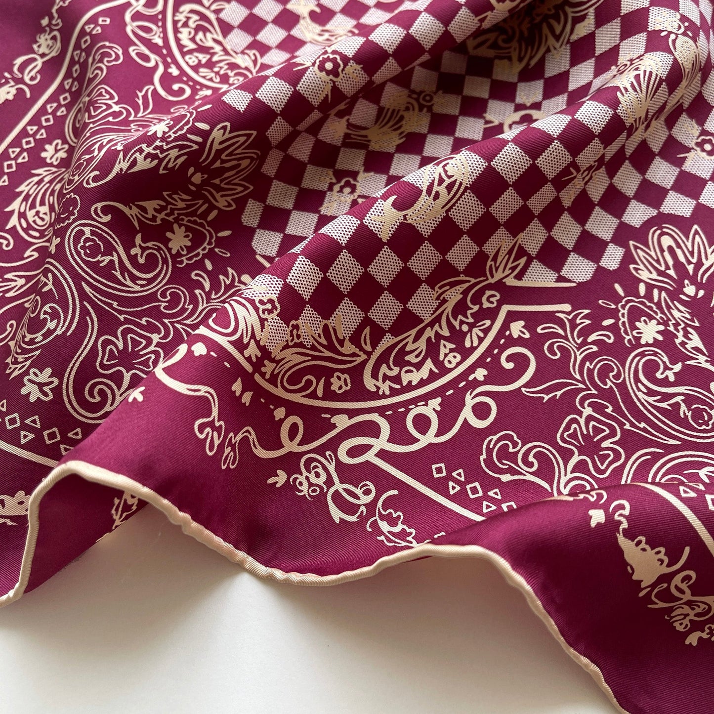 Classic Baroque Check Silk Scarf - 53cm Hand-rolled Men's Square Neckerchief Women's Bandana