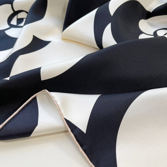 Black White Camellia Love Silk Scarf - 90cm Hand-rolled Women's Head Scarf
