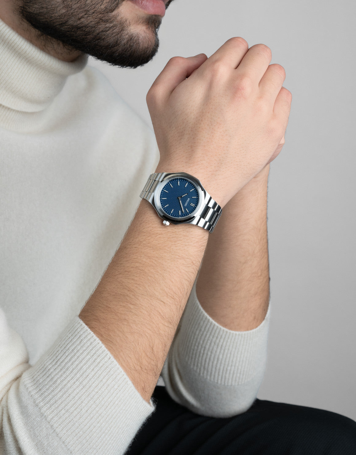 Oliver Watch - Large Model