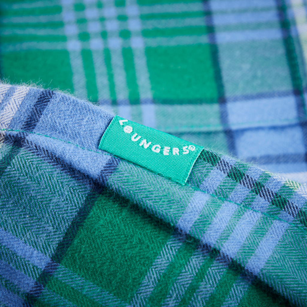 Green Sea Turtle long shorts