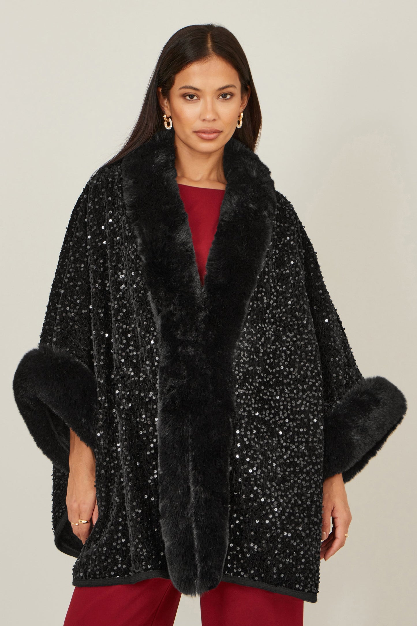 Yumi Black Sequin Cape with Faux Fur Trim and Lining