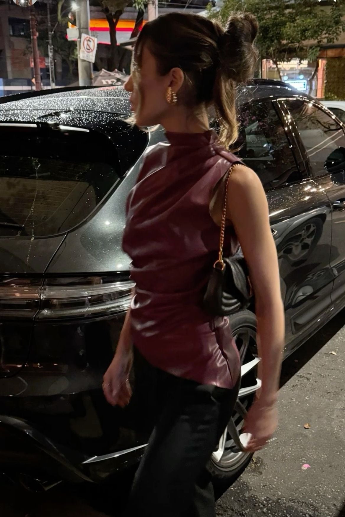 Evelyn - Leather Top In The Famous Burgundy And Black