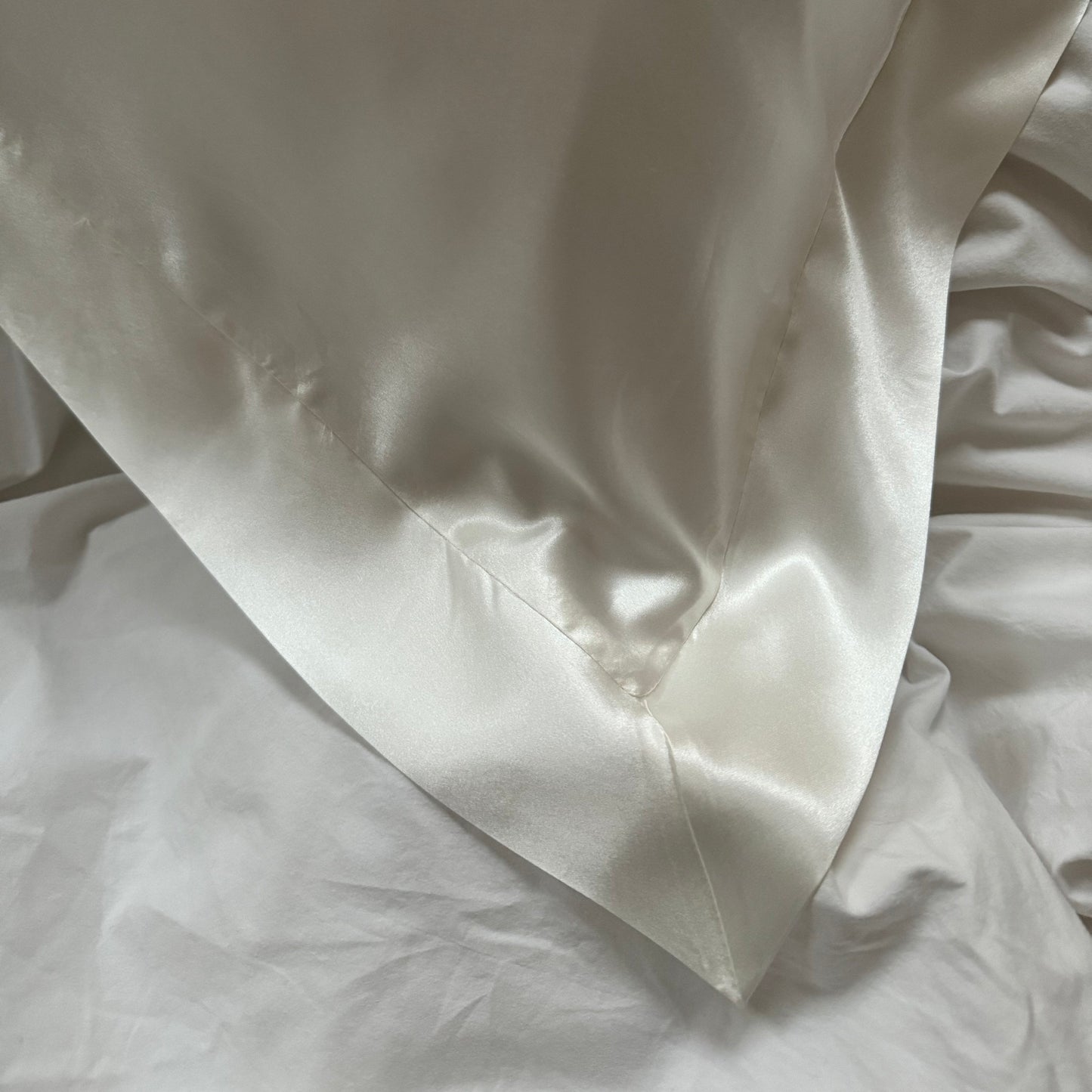 Lucinda Oxford Silk Pillowcase