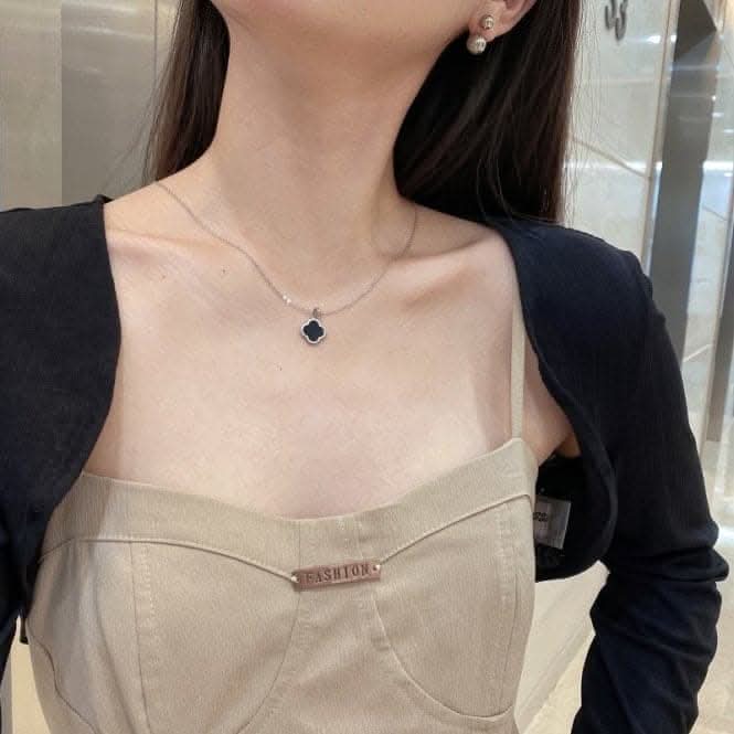 Sterling Silver Rhodium Plated Lucky Four Leaf Necklace ERLN012